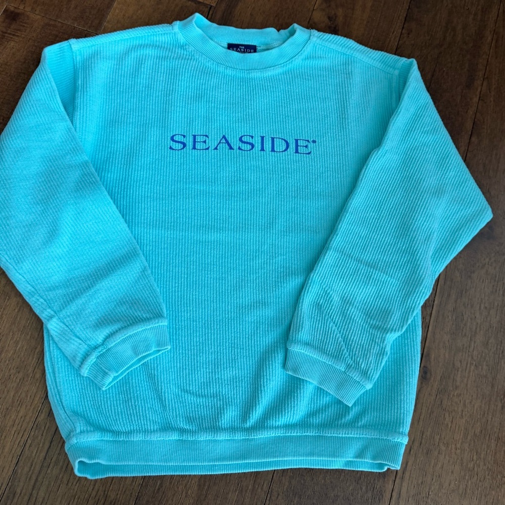 Seaside style youth comfortable corded sweatshirt in turquoise blue. Size S